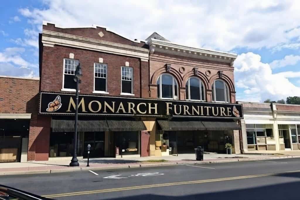 Monarch Furniture