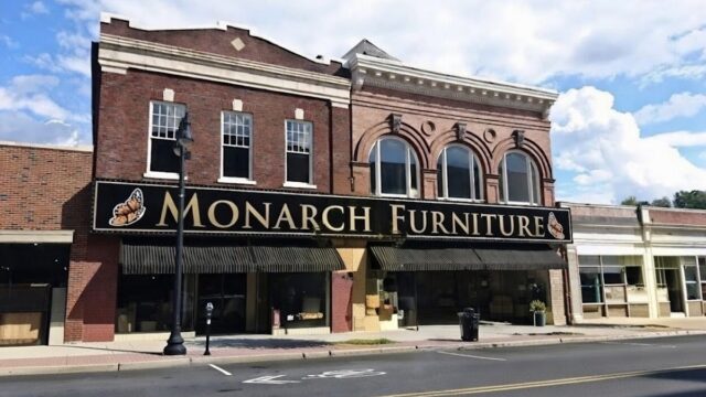 Monarch Furniture