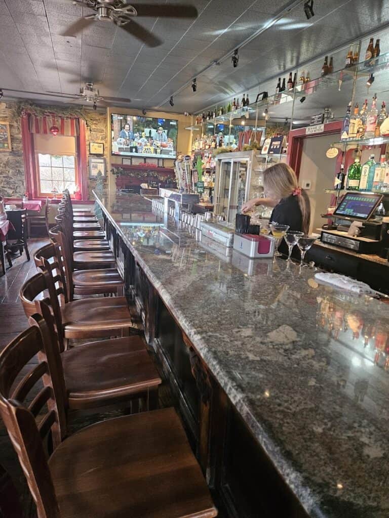 Stemie’s 1818 Tavern
