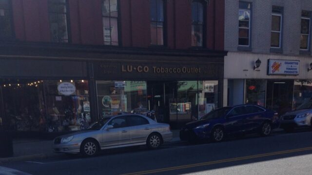 Lu-Co Tobacco, Beer & Wine