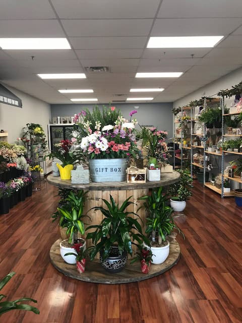 Gift Box Floral & Garden