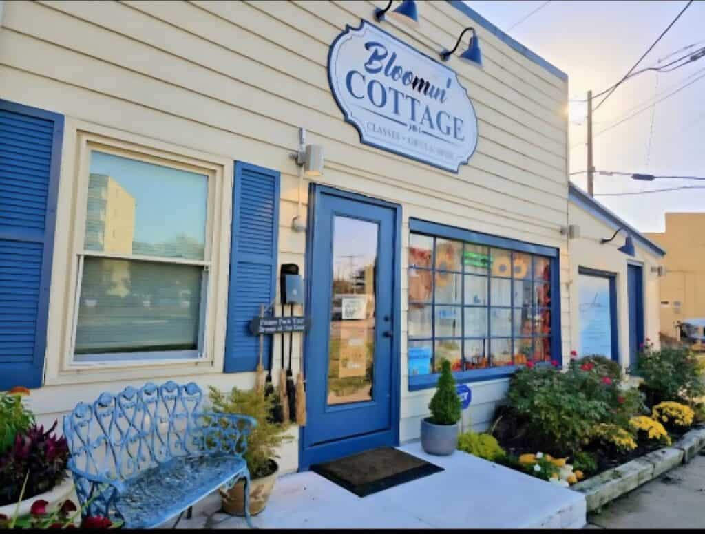 Bloomin’ Cottage Classes and fun things to do!