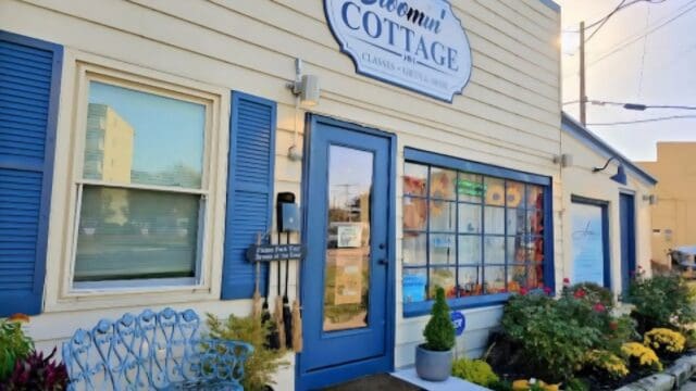Bloomin’ Cottage Classes and fun things to do!